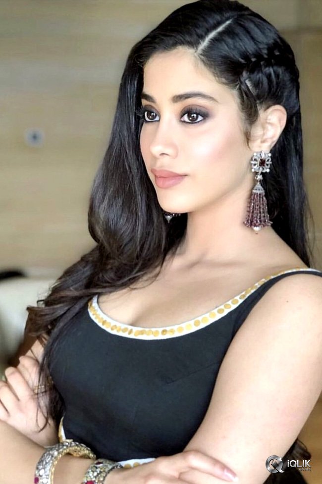 Janhvi-Kapoor